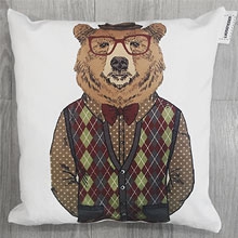 Подушки с принтом Медведь в свитере